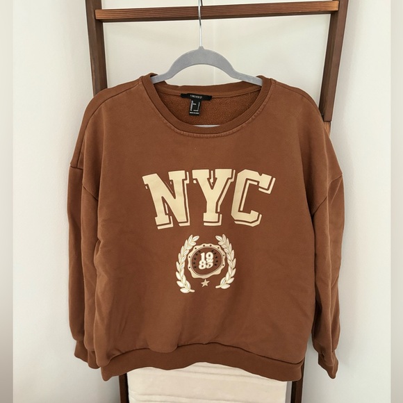 NYC Pullover Sweatshirt - Picture 2 of 2